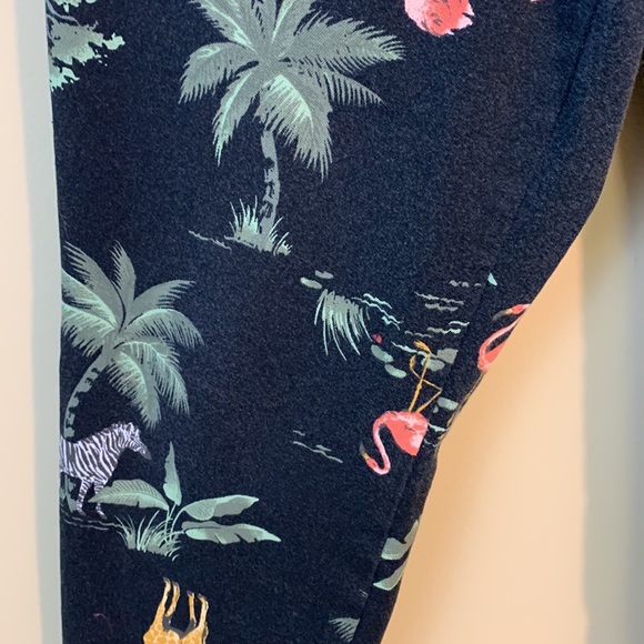 Old Navy Pixie ankle safari Jean size 6 - Picture 4 of 7